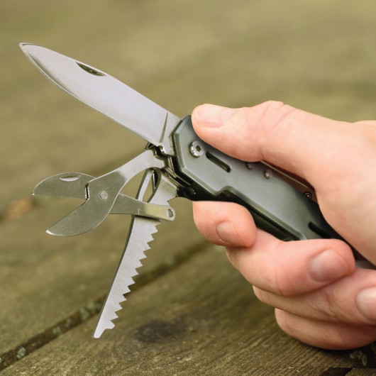 Queenstown Multi Tools Blade Example